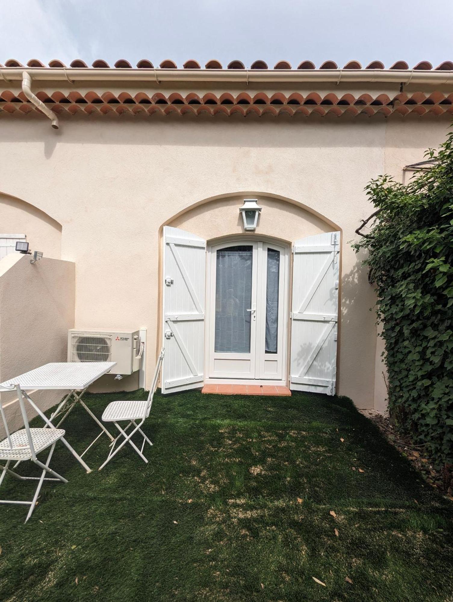 Apartment Avec Jardin Au Calme